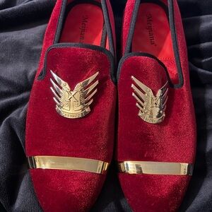 Men's red & gold dress shoes